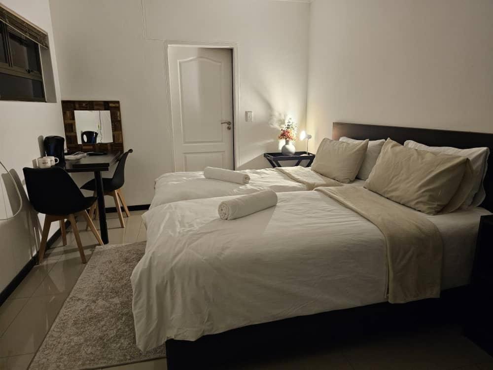 Carlo'S Boutique Guesthouse Walvis Bay Zewnętrze zdjęcie